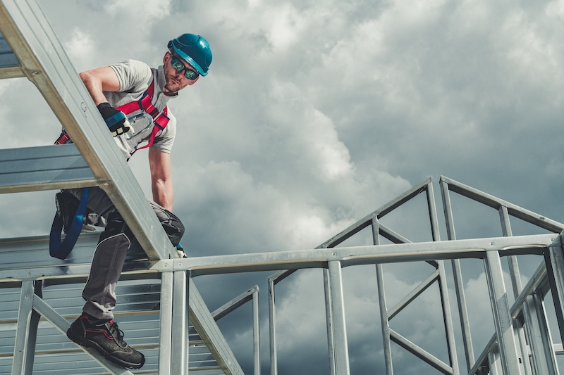What is the SAE rating and how to interpret it?